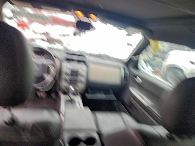 Mercury Mariner Image 8