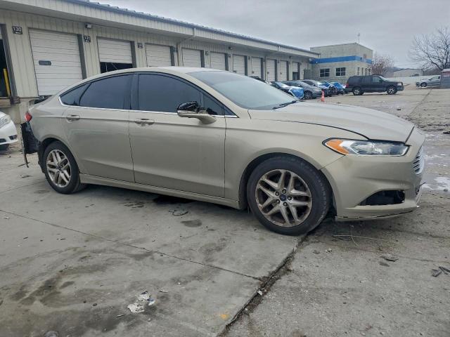 Ford Fusion Se Image 7