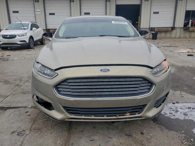 Ford Fusion Se Image 6