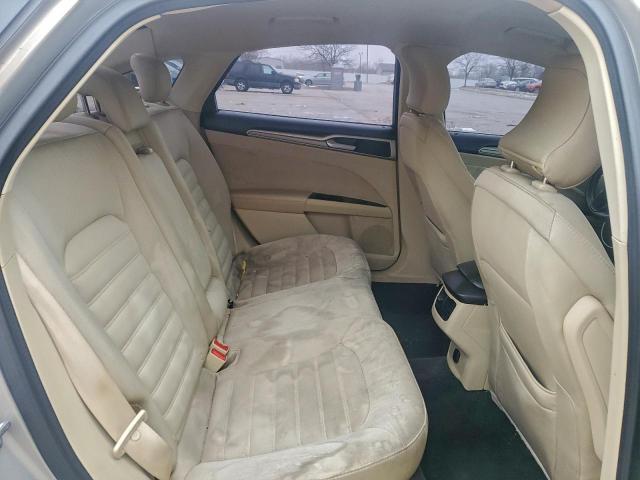 Ford Fusion Se Image 9