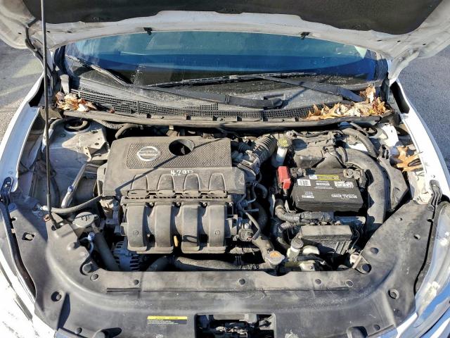 Nissan Sentra S Image 9