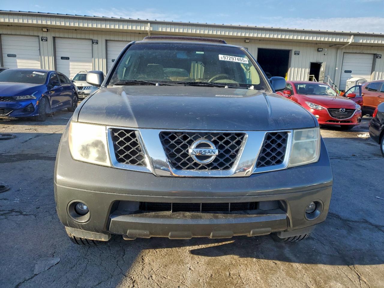 Nissan Pathfinder Le Image 6