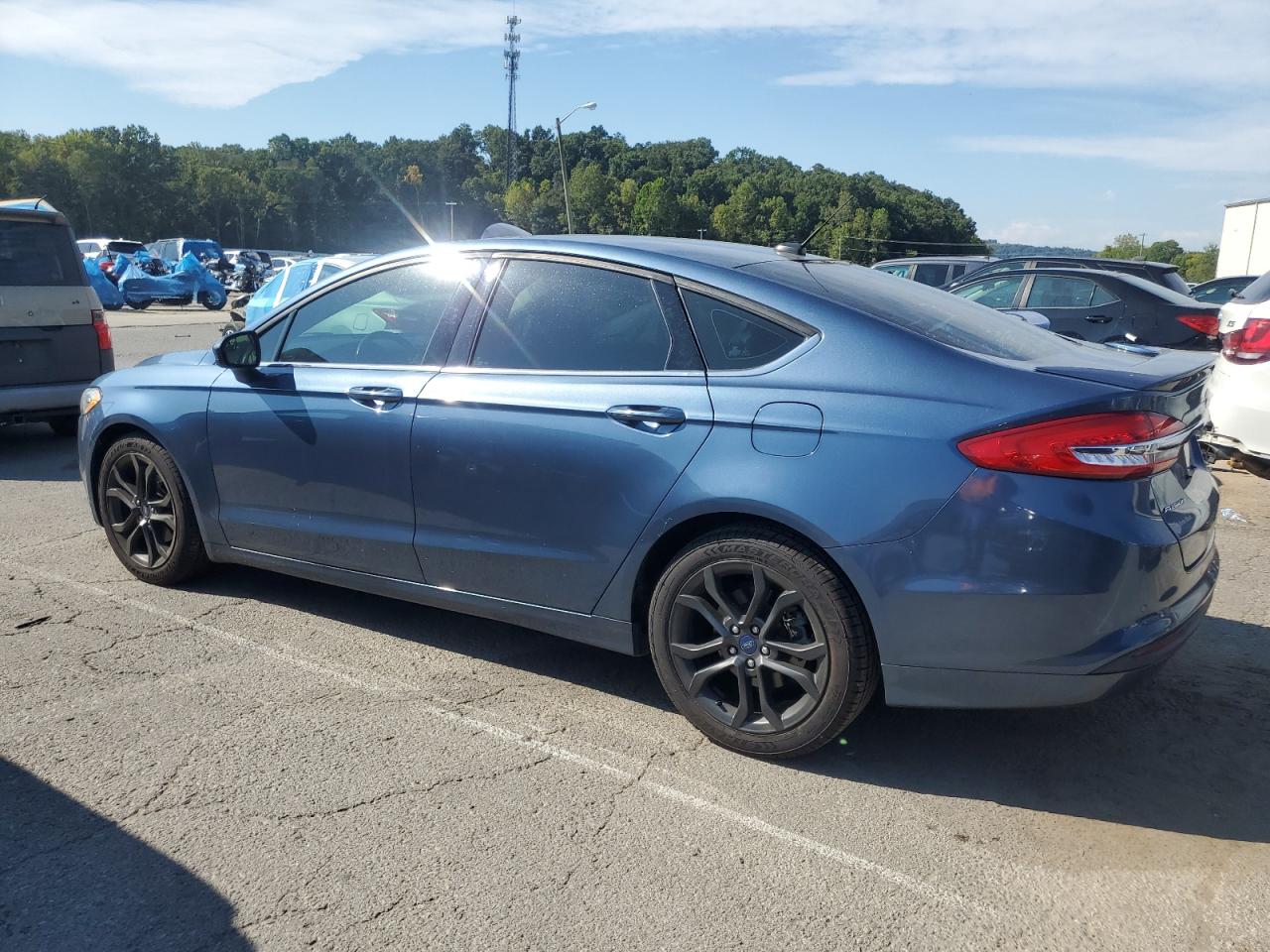 Ford Fusion Se Image 11