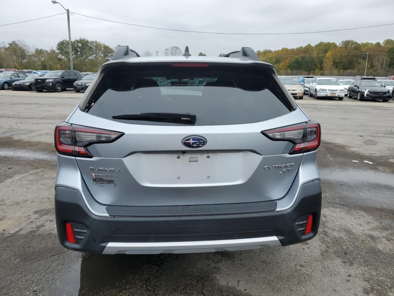 Subaru Outback Limited Xt Image 3