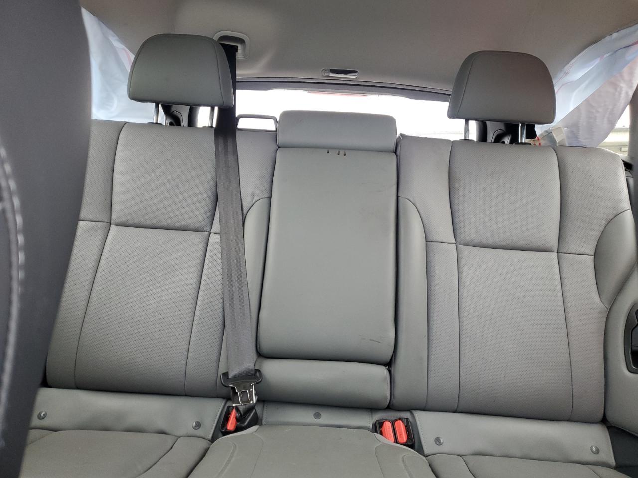 Subaru Outback Limited Xt Image 13