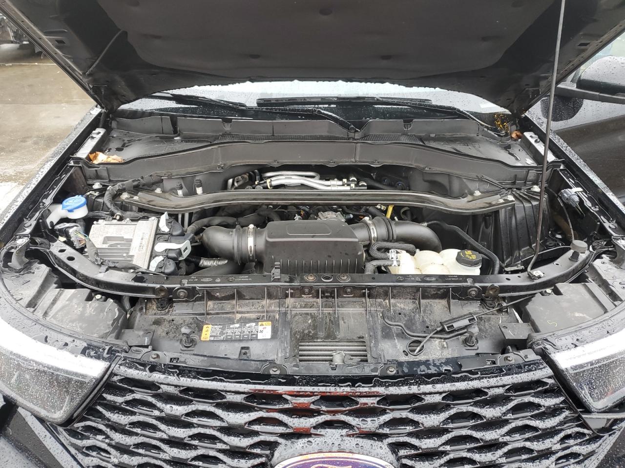 Ford Explorer St Image 13