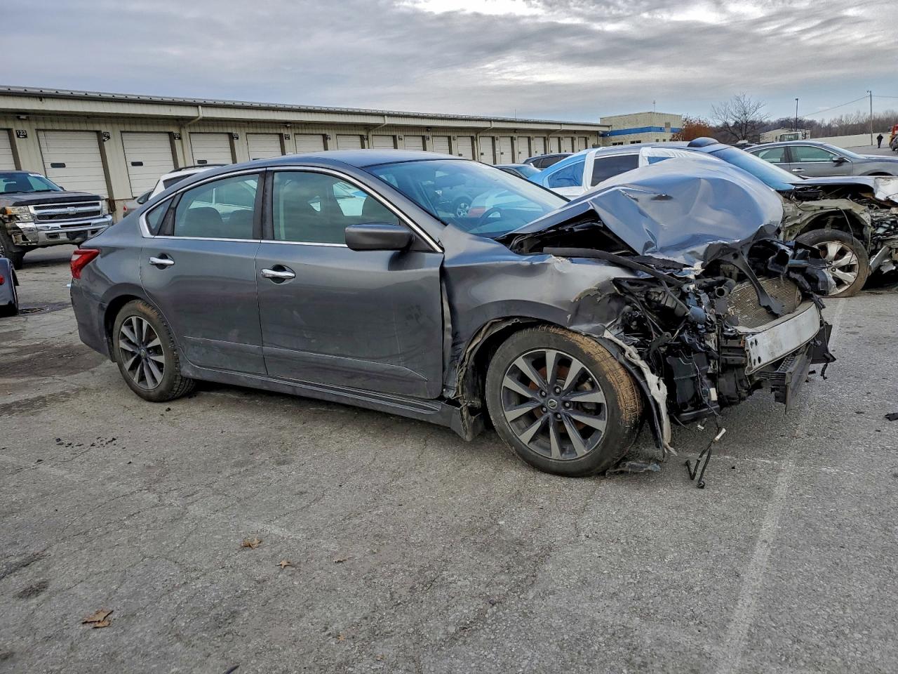 Nissan Altima 2.5 Image 7