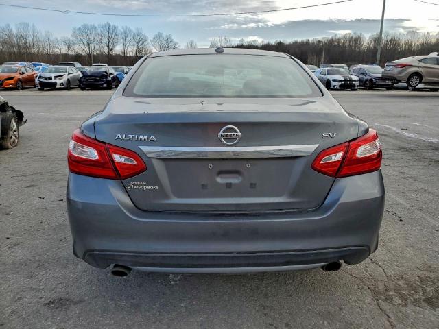 Nissan Altima 2.5 Image 13
