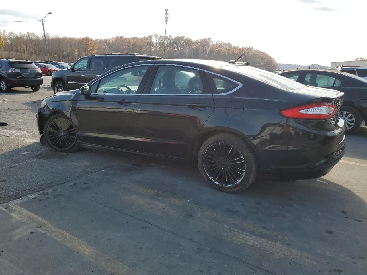 Ford Fusion Se Image 3