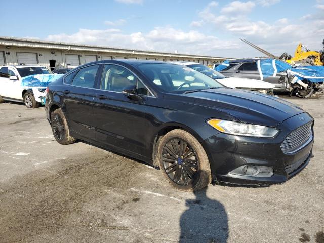 Ford Fusion Se Image 4
