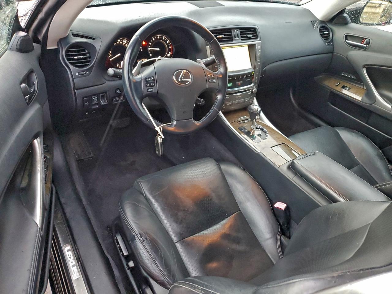 Lexus Is 250 Image 9