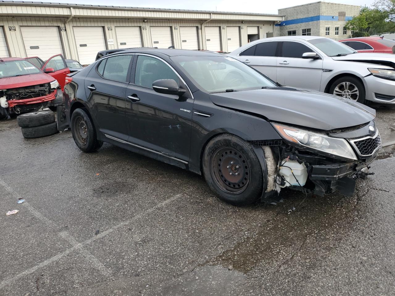 Kia Optima Hybrid Image 3