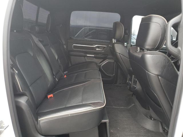 Ram 1500 Laramie Image 12