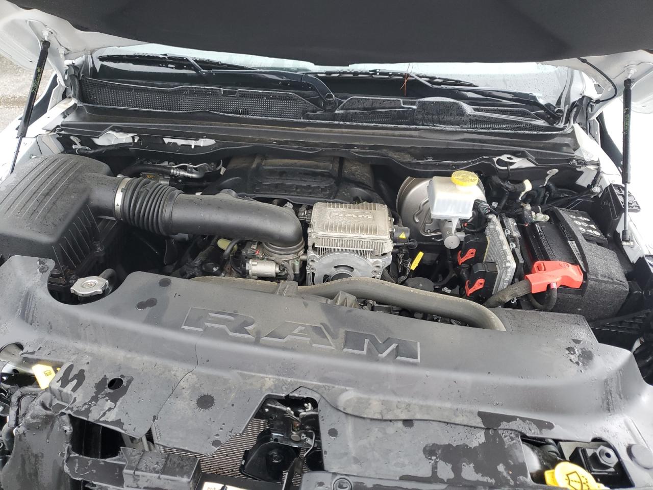 Ram 1500 Laramie Image 5