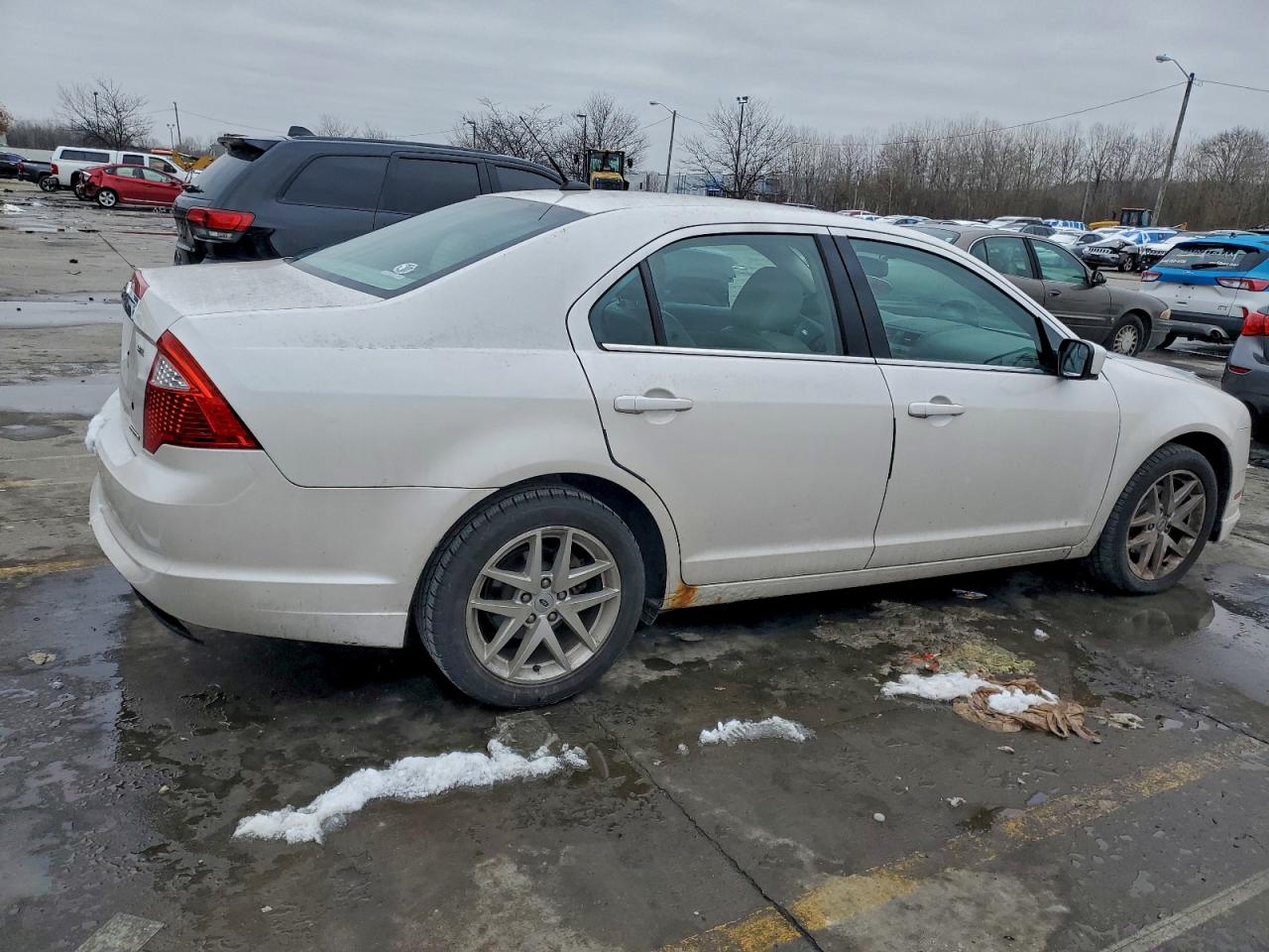 Ford Fusion Sel Image 5