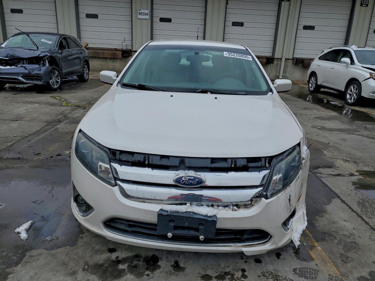 Ford Fusion Sel Image 9
