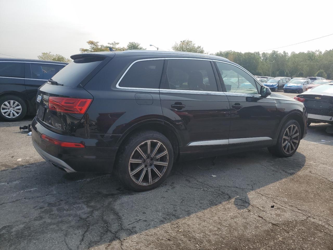 Audi Q7 Prestige Image 12