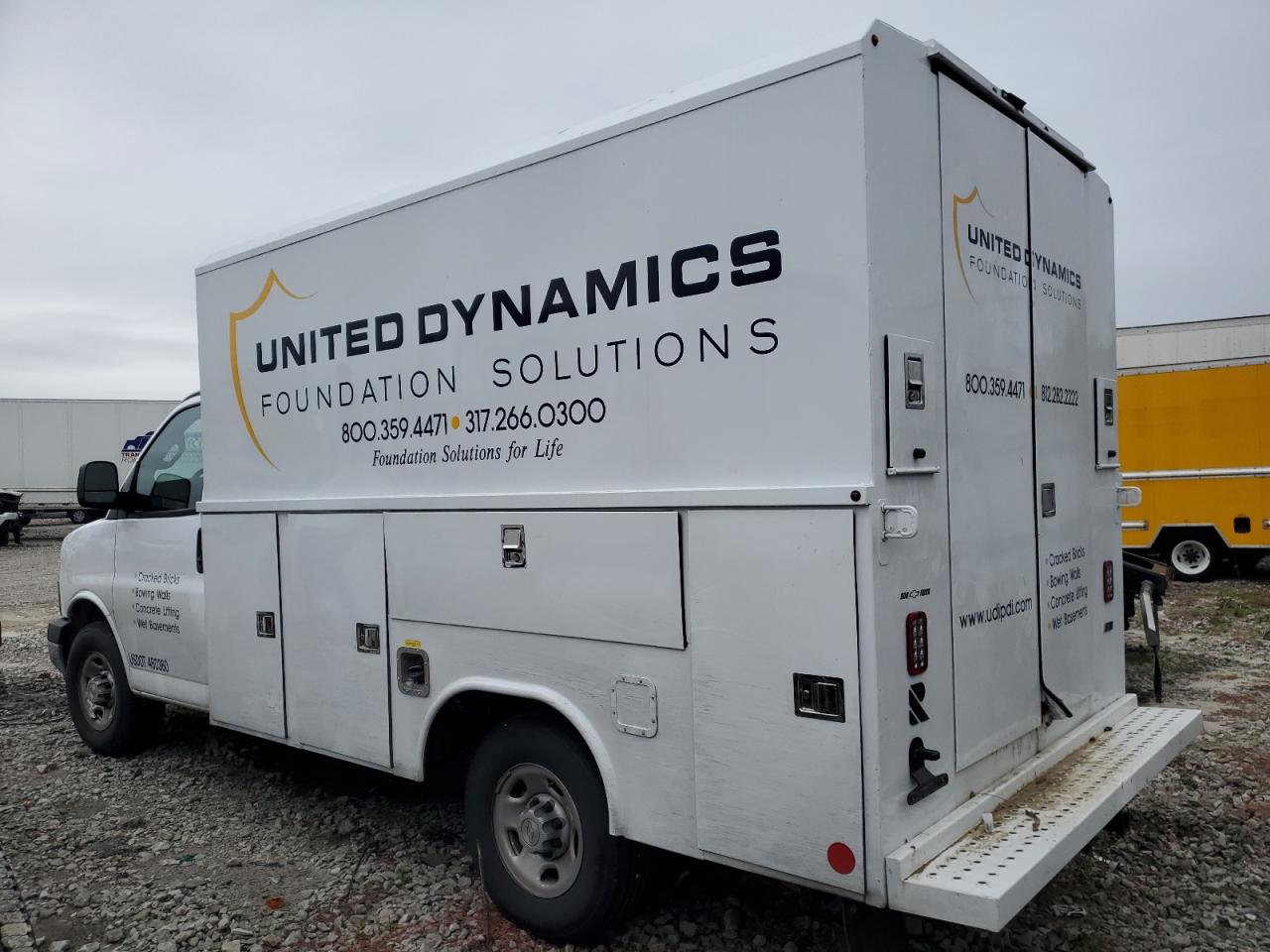 Chevrolet Expres3500 Image 4