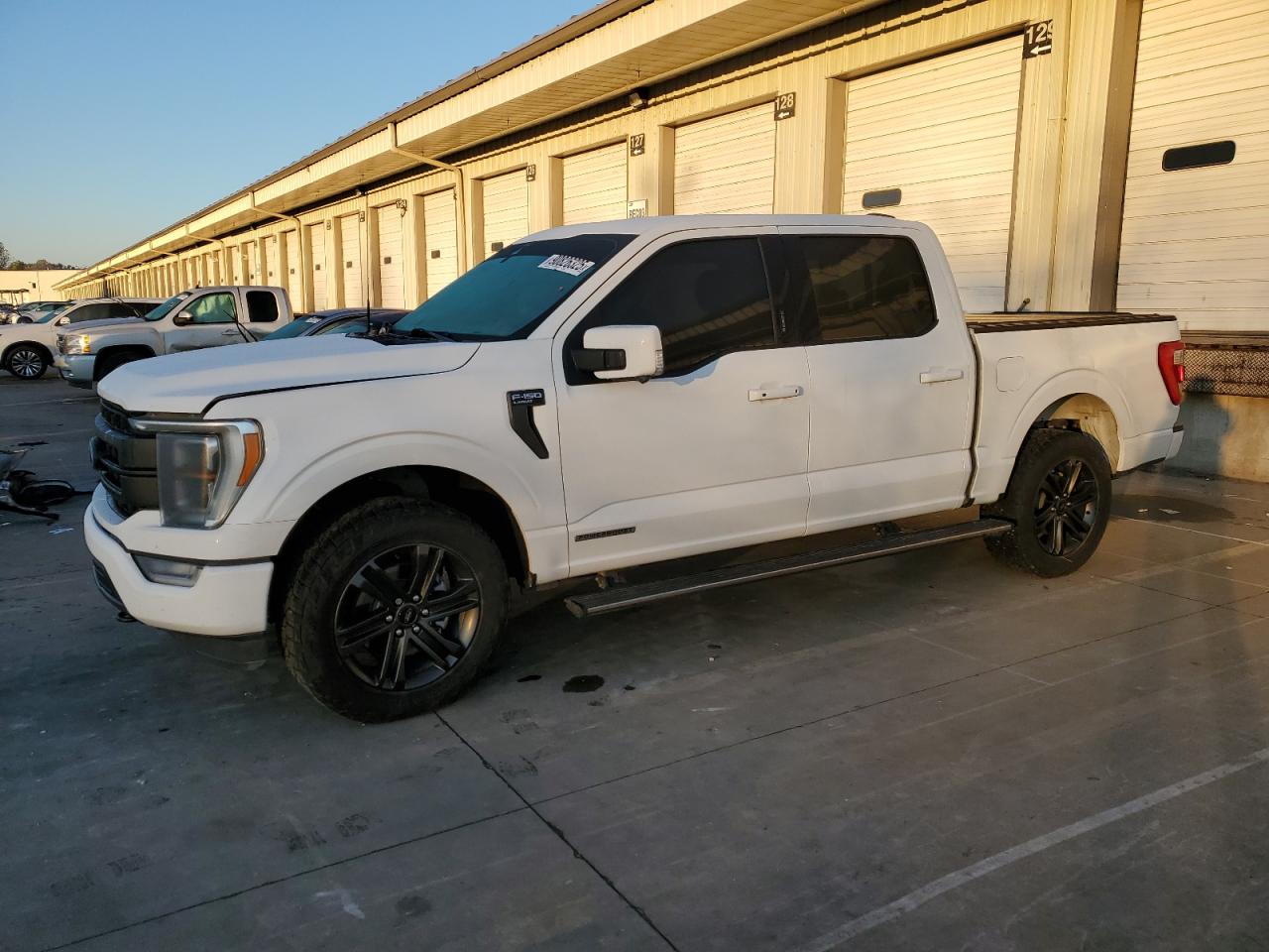 Ford F-150 Supercrew Image 1