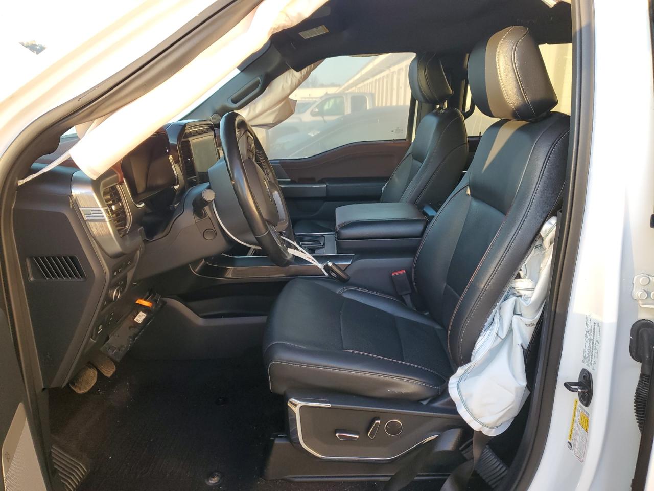 Ford F-150 Supercrew Image 6