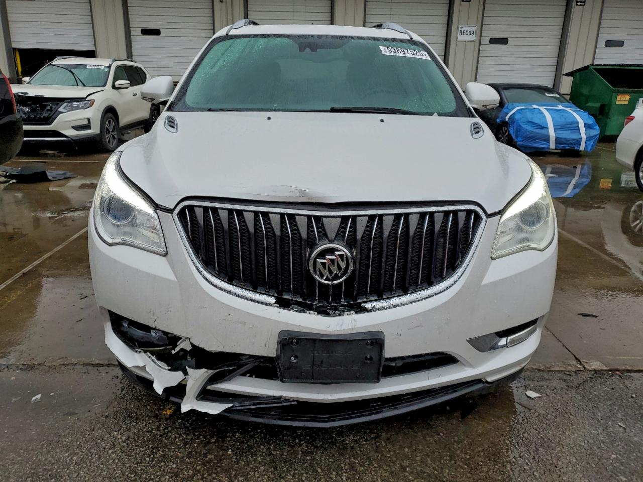Buick Enclave Image 5