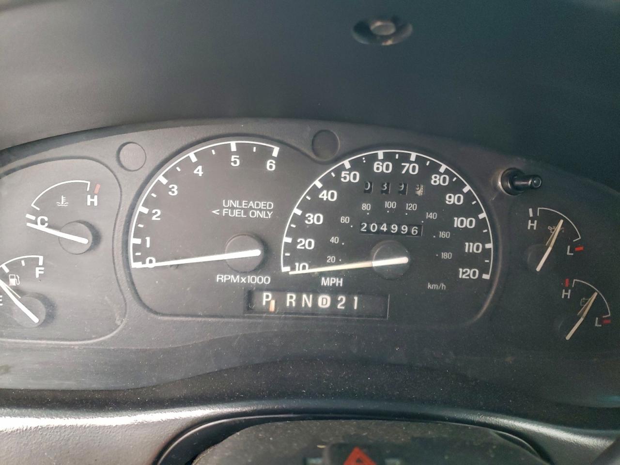 Ford Explorer Image 11