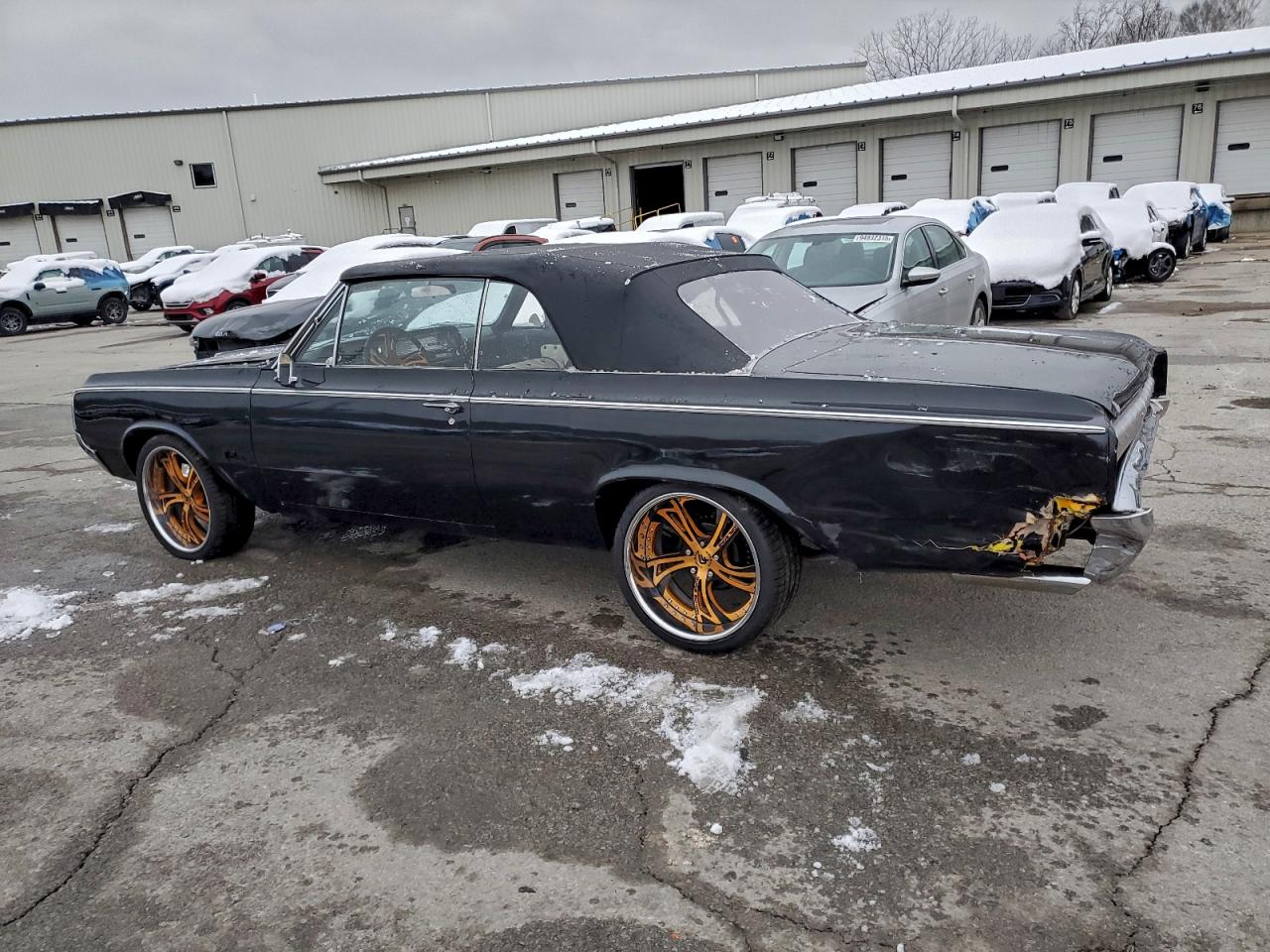 Oldsmobile Cutlass Image 5