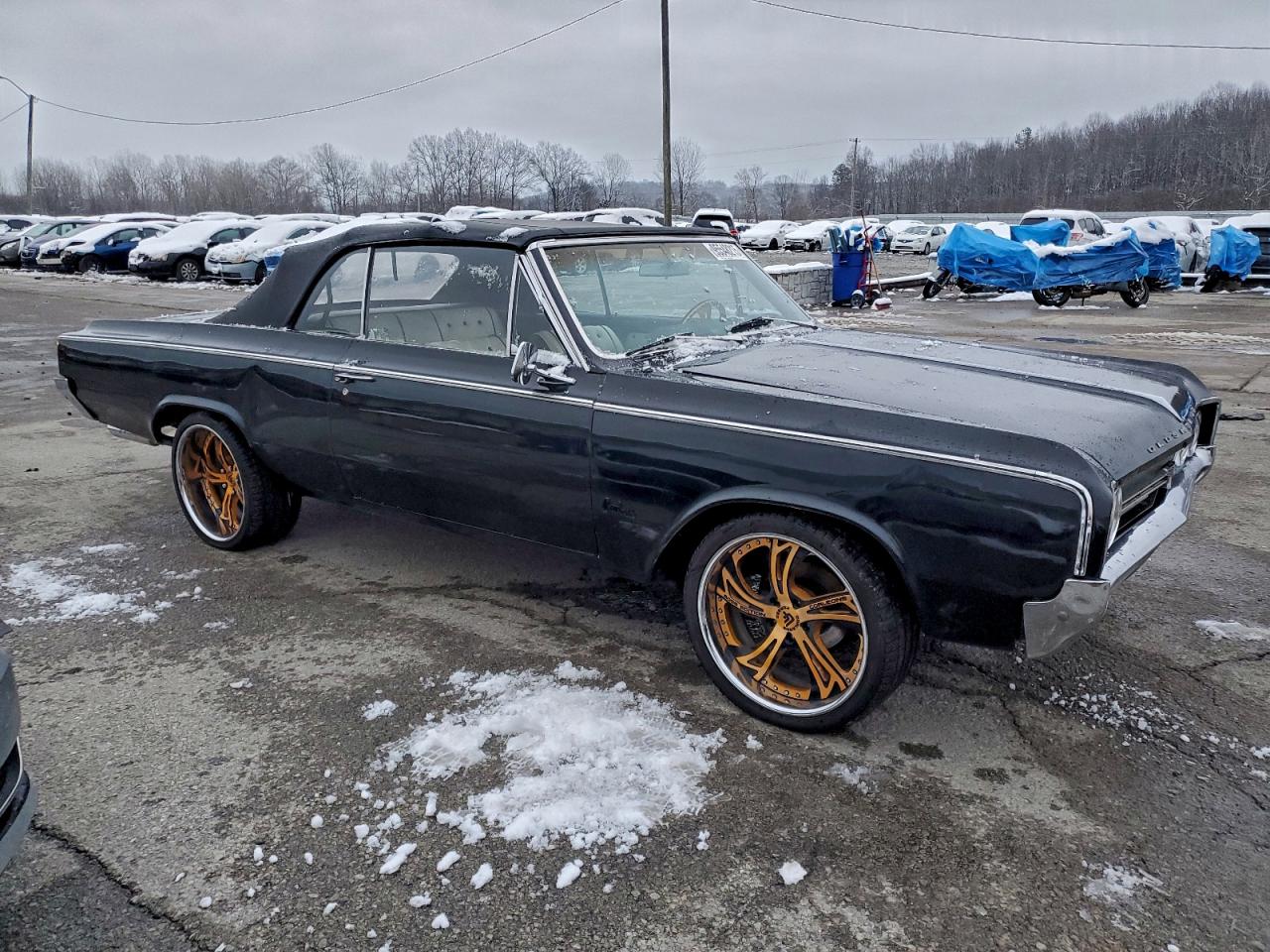 Oldsmobile Cutlass Image 7