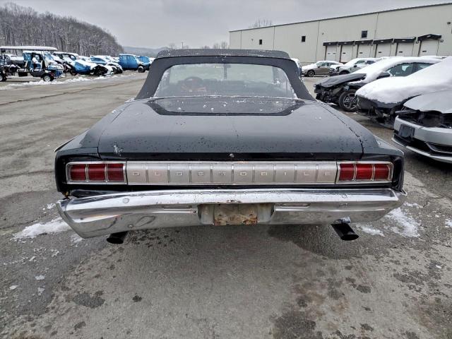 Oldsmobile Cutlass Image 3