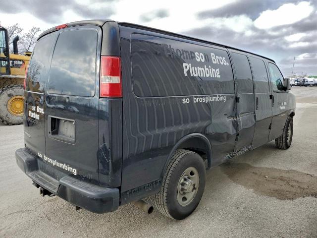 Chevrolet Express Image 8