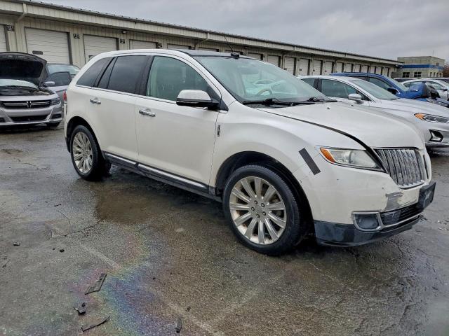 Lincoln MKX Image 13