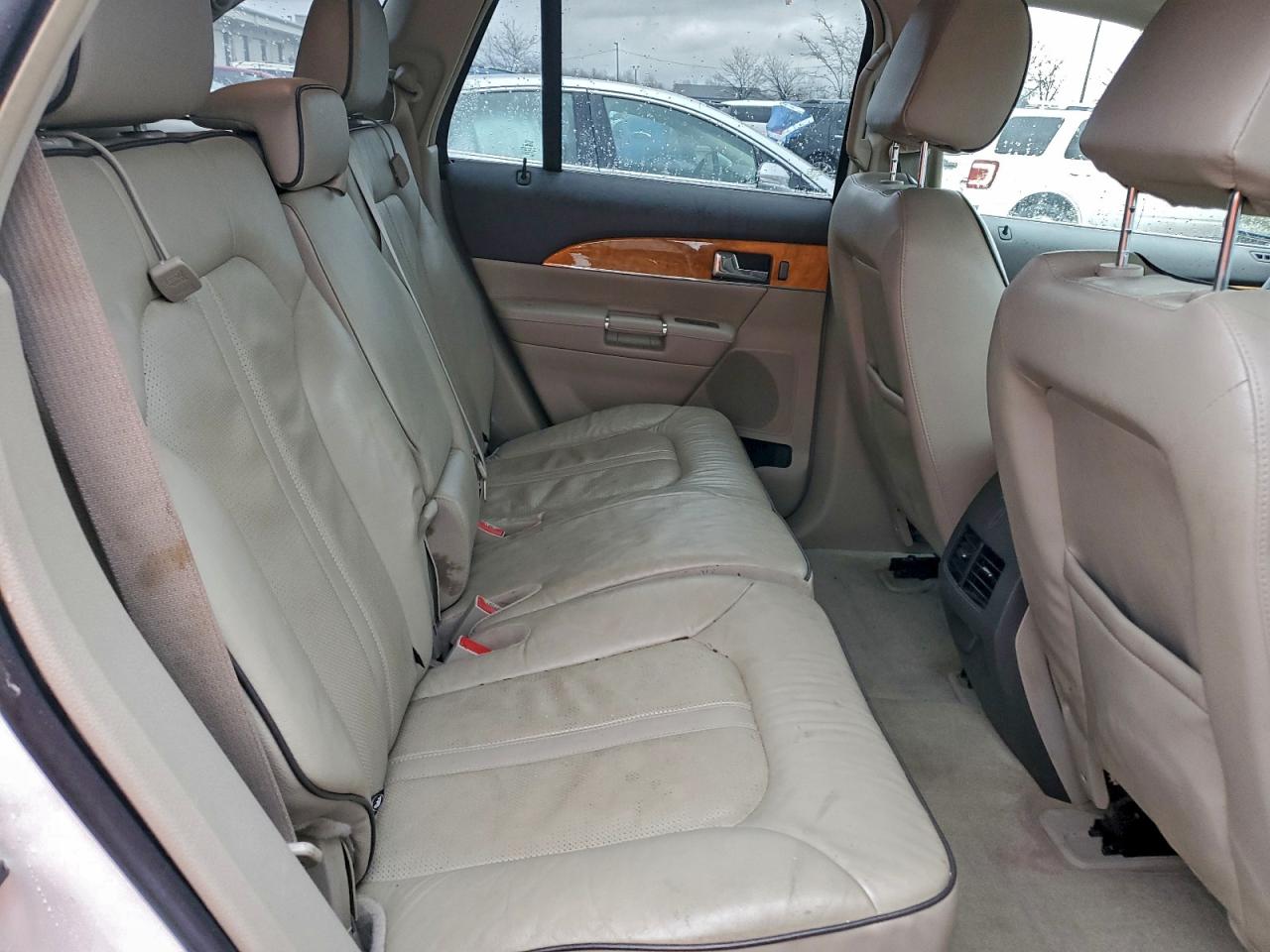 Lincoln MKX Image 11