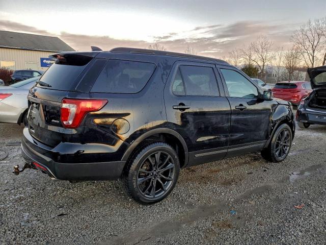 Ford Explorer Xlt Image 10