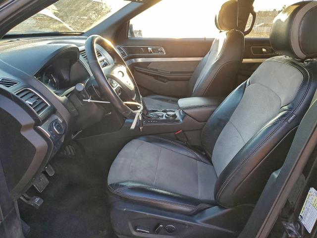 Ford Explorer Xlt Image 2