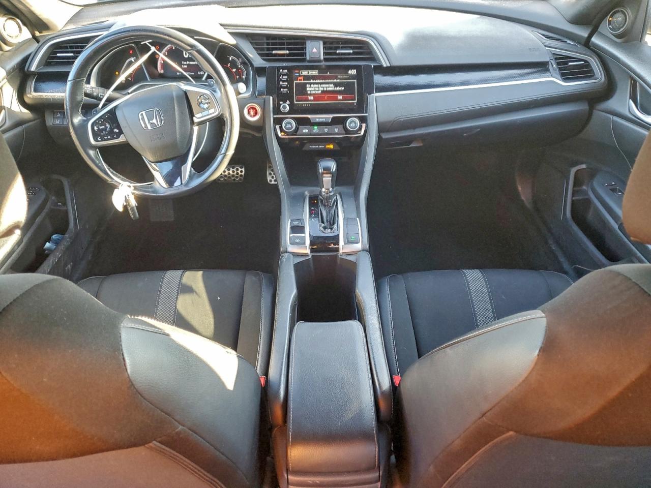 Honda Civic Sport Image 6