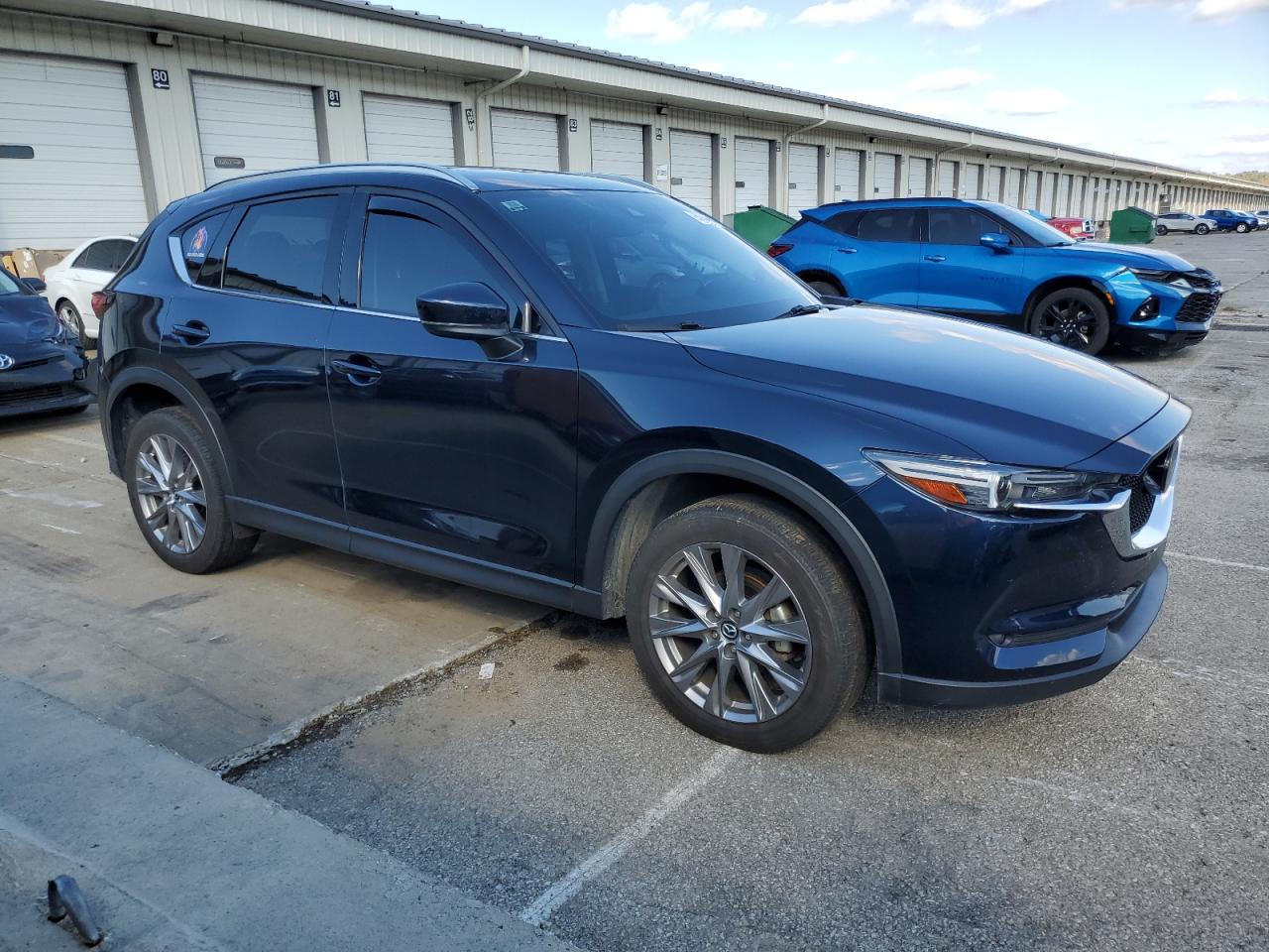 Mazda Cx Grand Touring Image 2