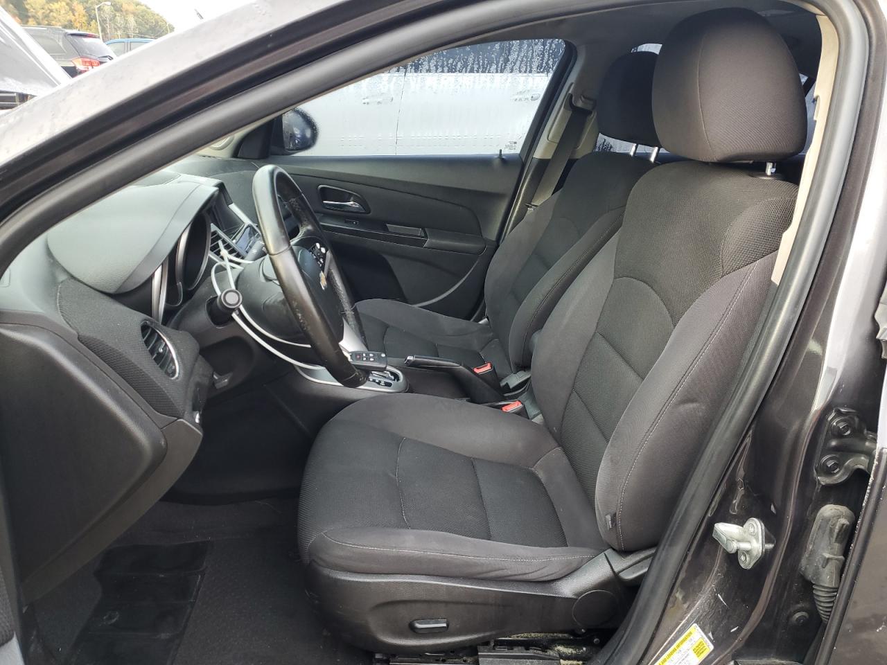 Chevrolet Cruze Lt Image 6