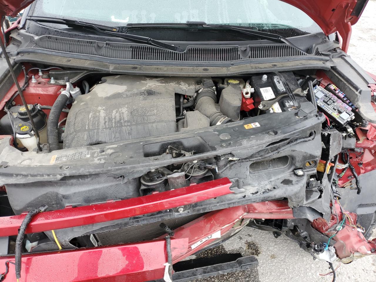 Ford Explorer Xlt Image 2