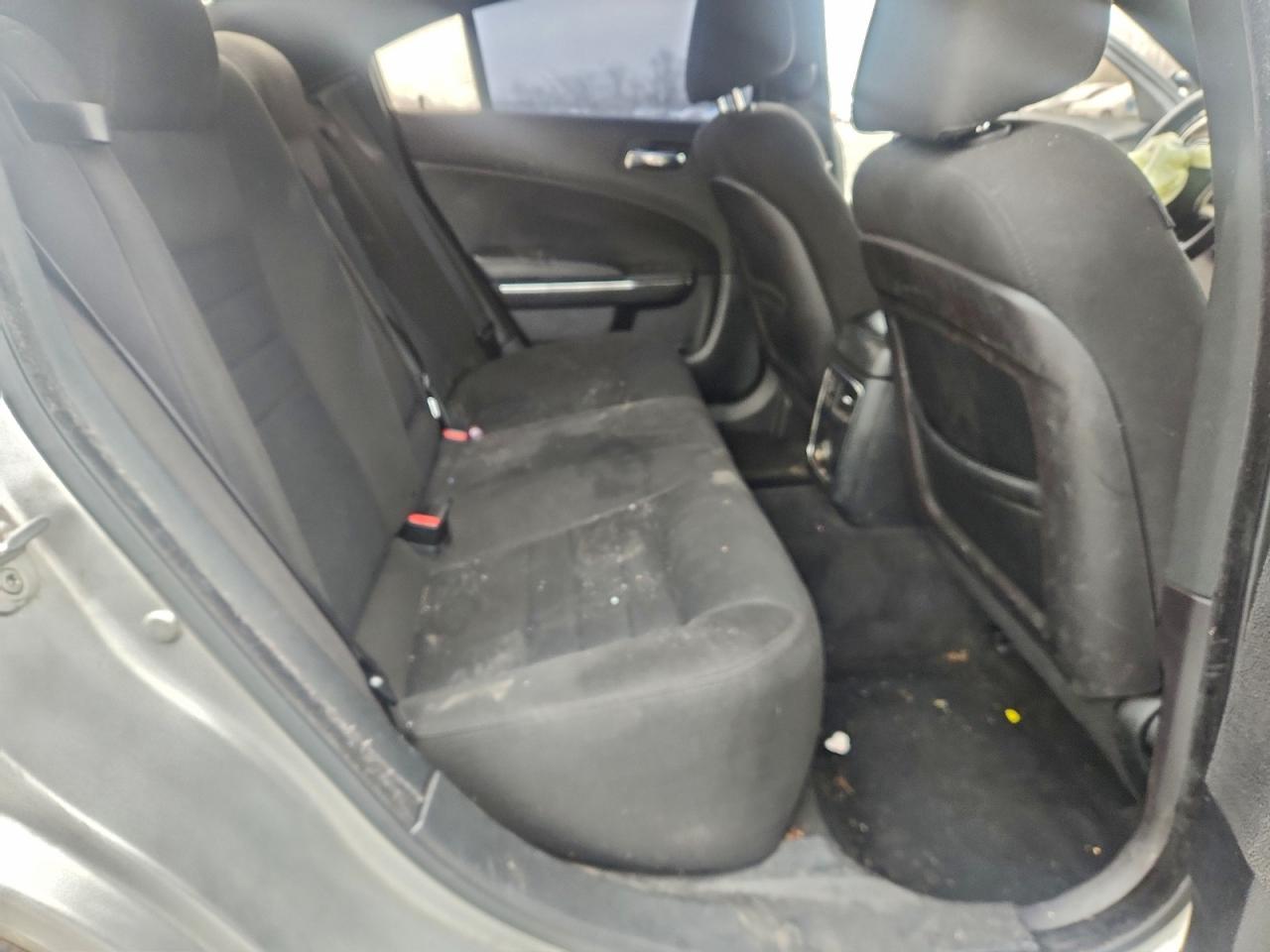 Dodge Charger Se Image 13