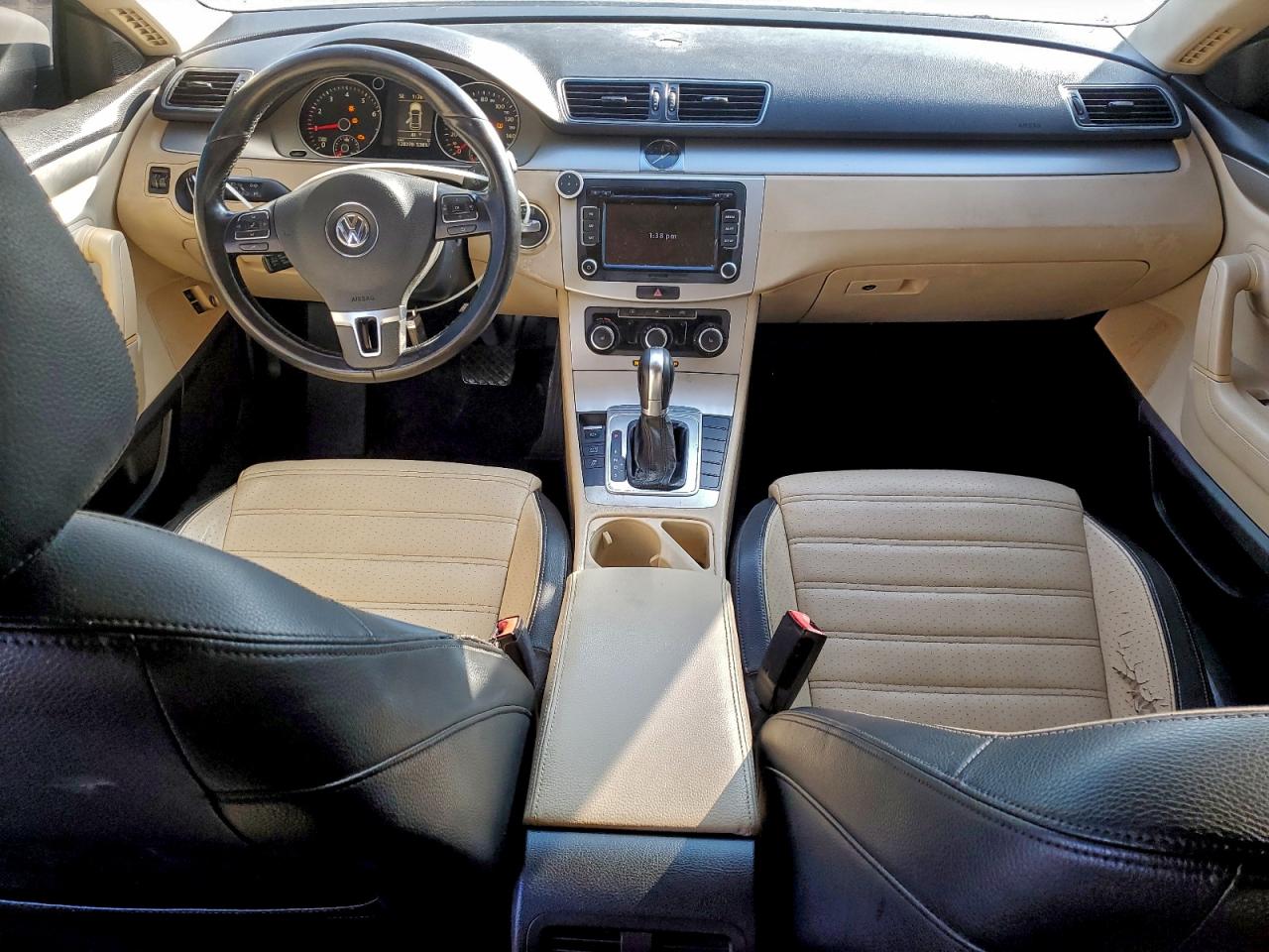 Volkswagen CC Sport Image 9