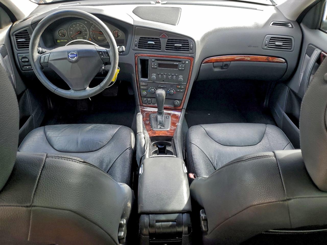 Volvo S60 2.5t Image 13