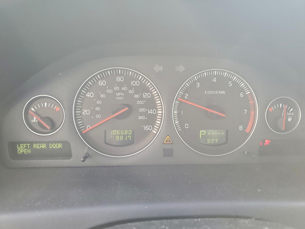 Volvo S60 2.5t Image 3