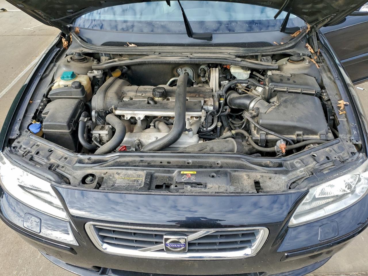 Volvo S60 2.5t Image 8
