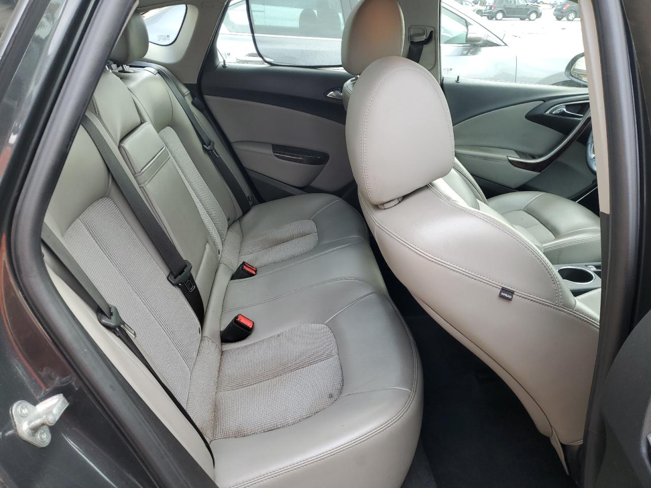 Buick Verano Image 4