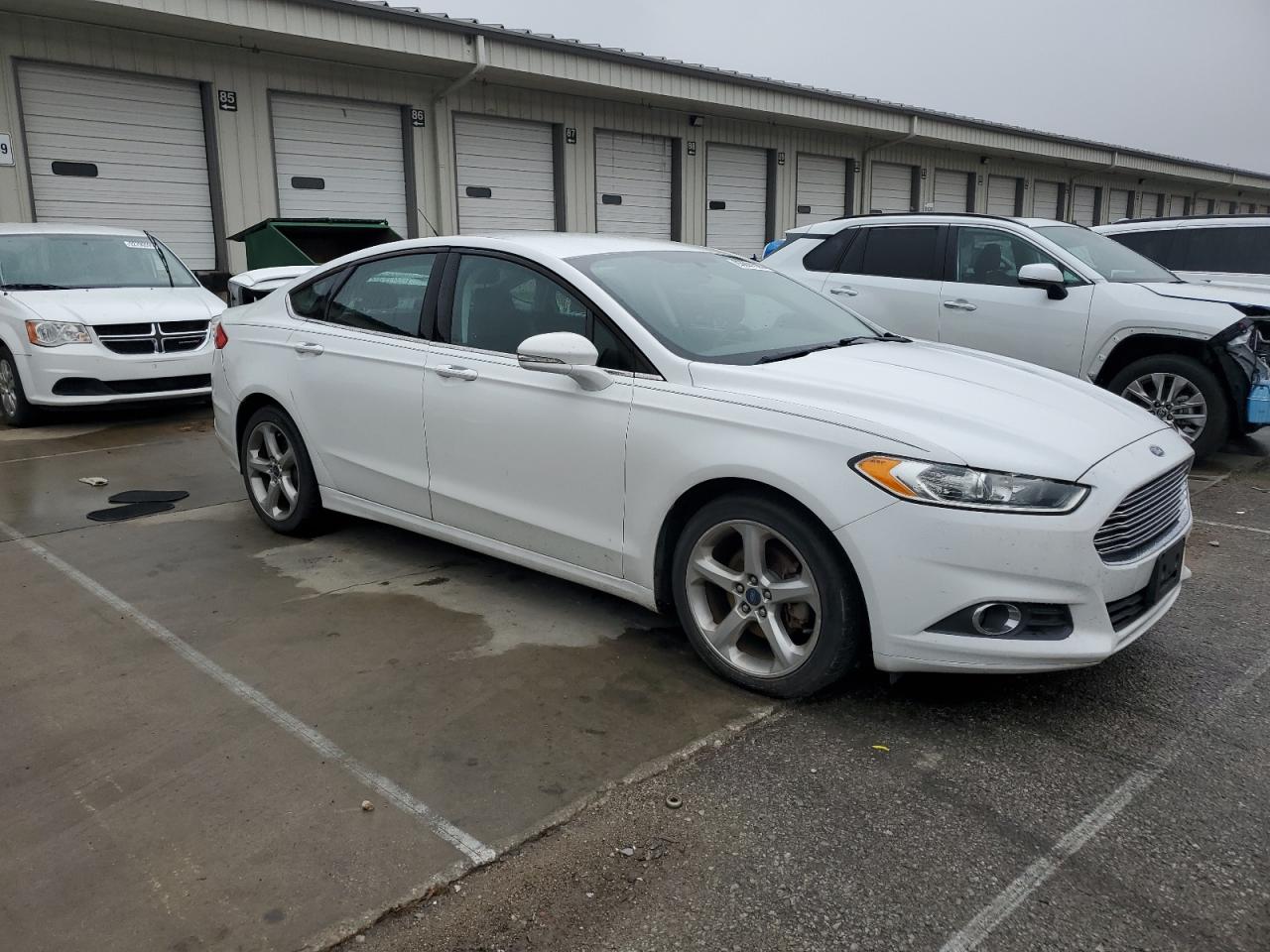 Ford Fusion Se Image 2