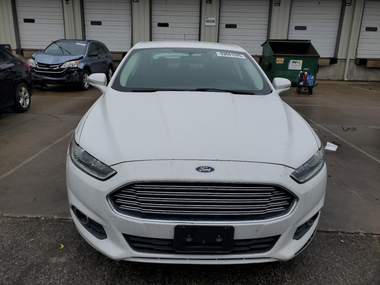 Ford Fusion Se Image 3