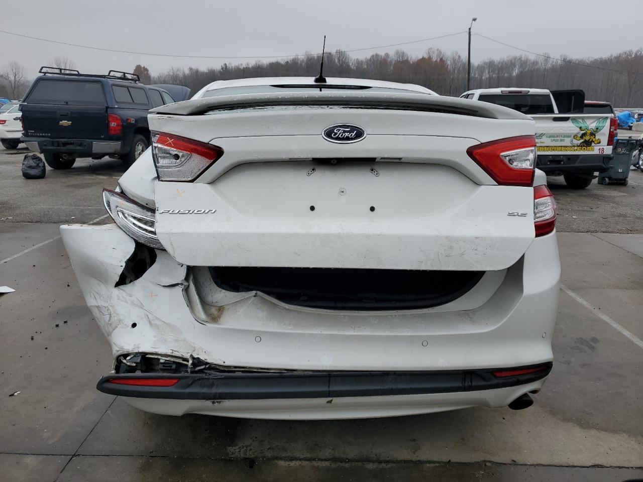 Ford Fusion Se Image 8