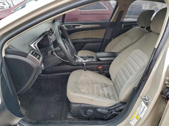 Ford Fusion S Image 4