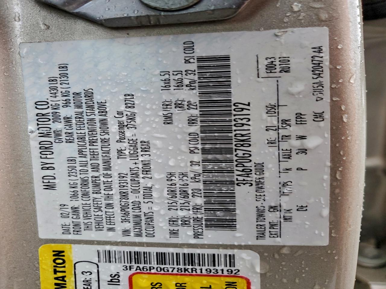 Ford Fusion S Image 6