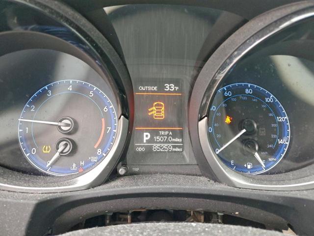 Toyota Corolla L Image 11